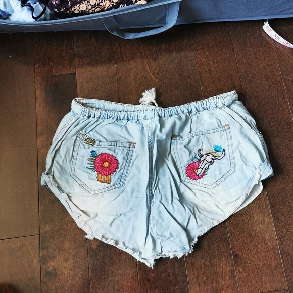 Spell Route 66 Shorts - Picture 2 of 6